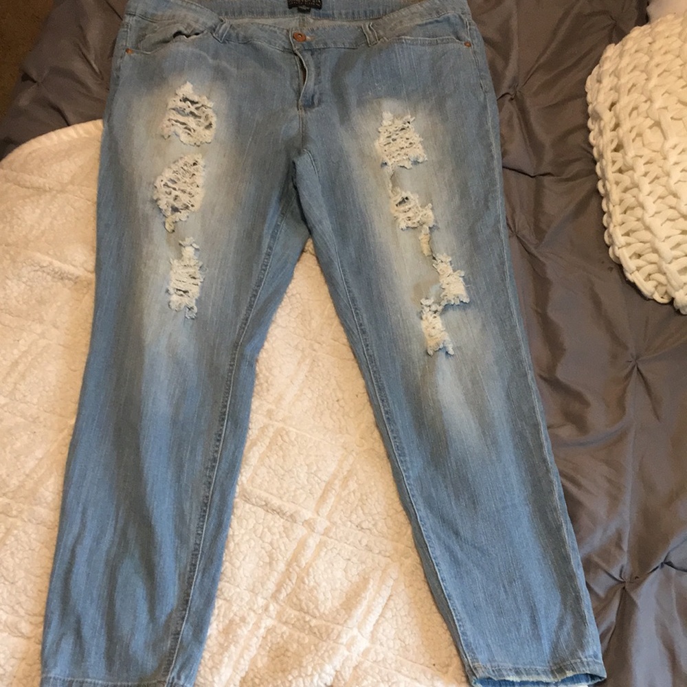 Forever 21 plus size jeans